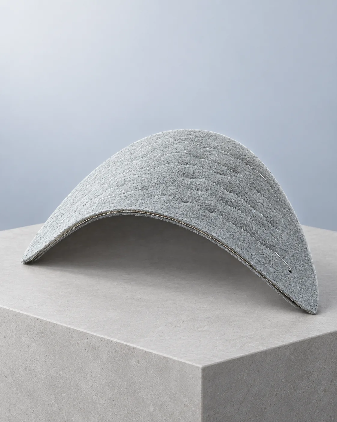 AMEK shoulder pads